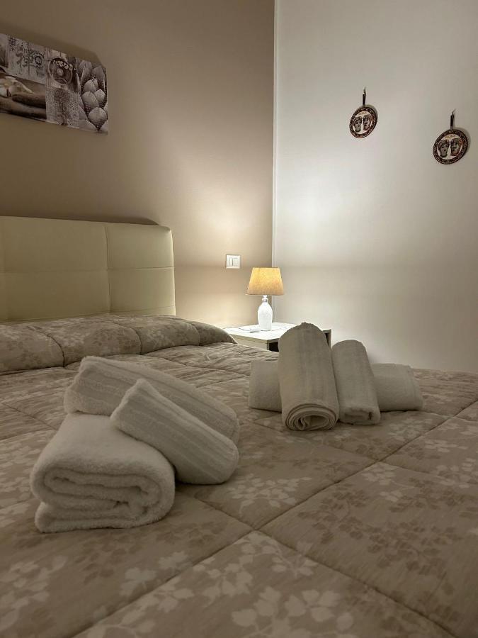 سيراكوزا Lucia'S Rooms المظهر الخارجي الصورة